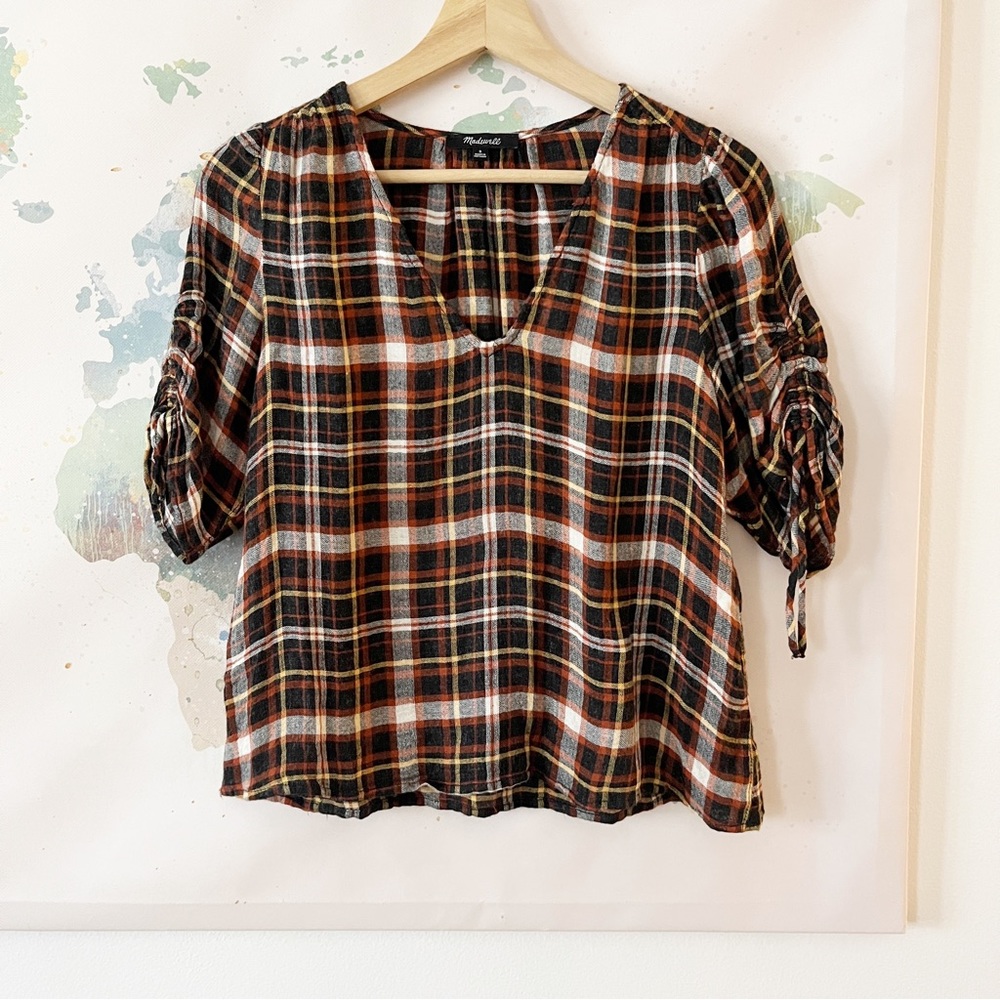 Madewell Top Size Small Plaid Puffed Cinch Sleeve V Neck‎ Blouse Black Red Soft